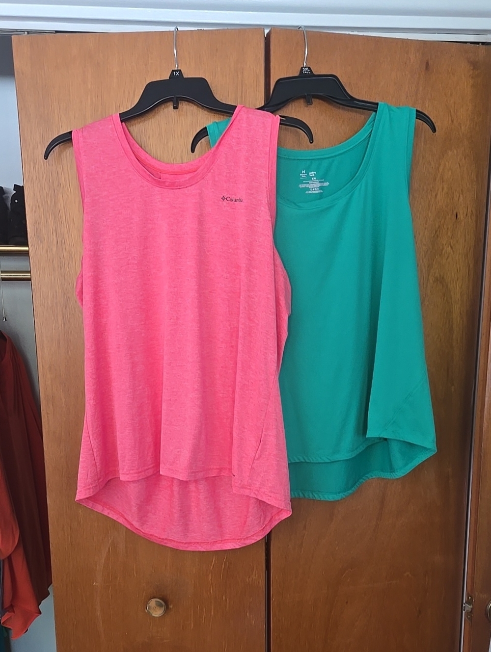 2 Women’s Sleeveless Active Tank Duo - Pink & Teal